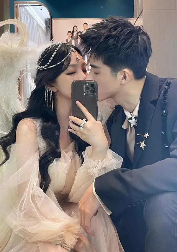 福利姬uttdiixycute不露脸系列身材正点2