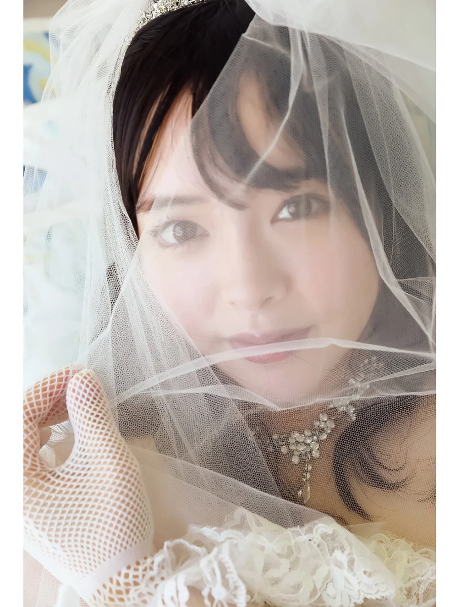 小倉由菜寫真集 Yuna Rhythm 豪華愛蔵版