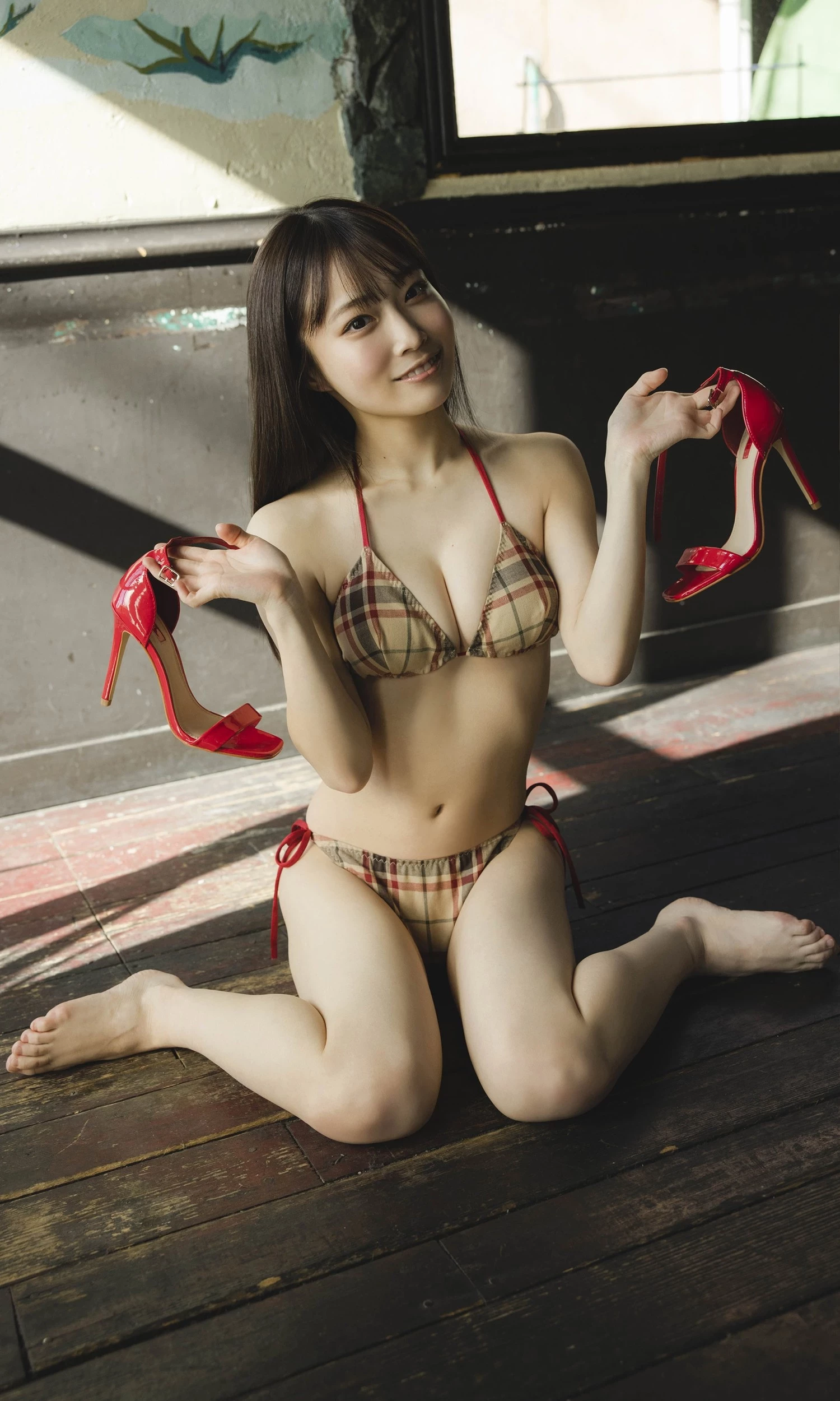 岸みゆ 偶像養眼畫面大放送 好身材使人著迷