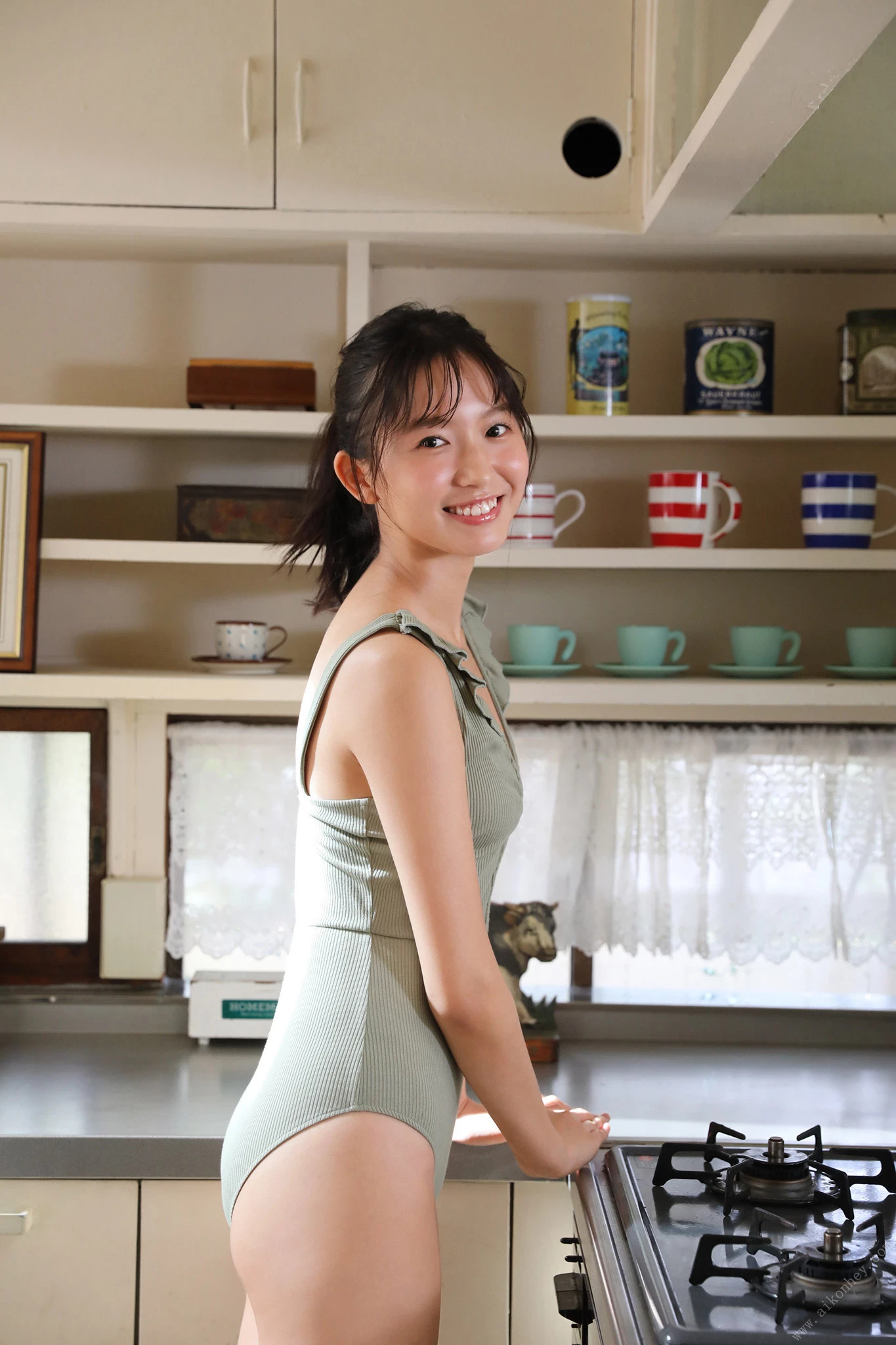 志田音々 氣質女大生美乳呼之欲出
