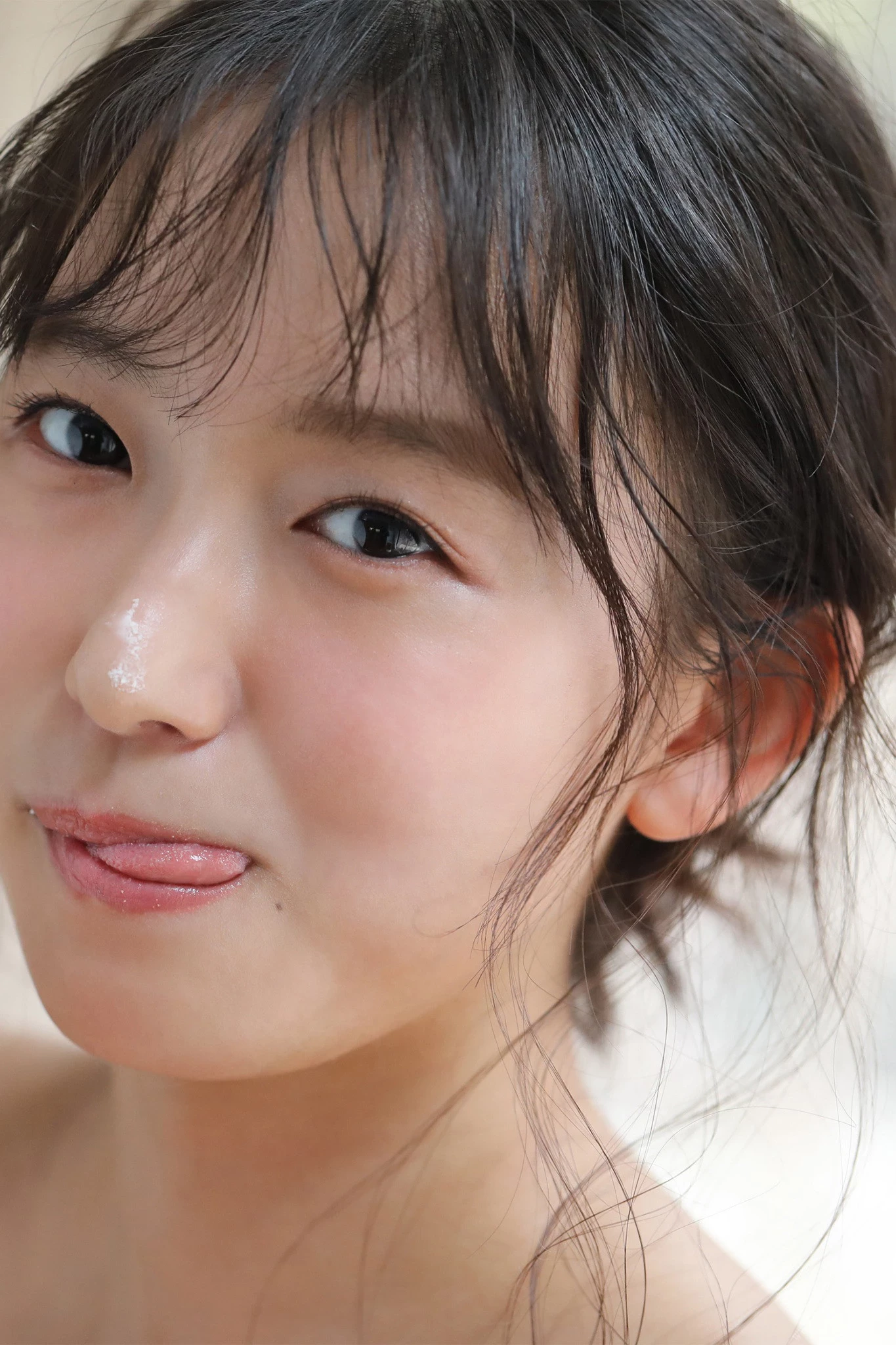 志田音々 氣質女大生美乳呼之欲出
