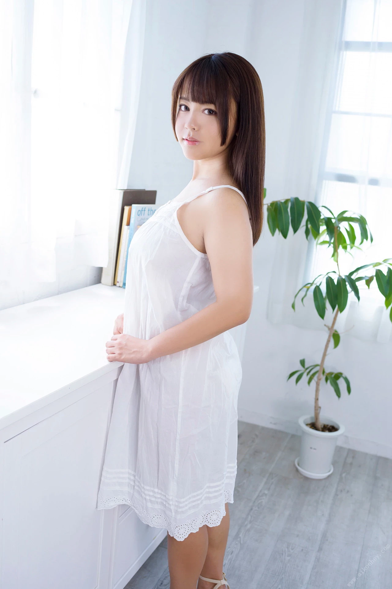 Shion Yumi 夕美しおん - Lover s Day