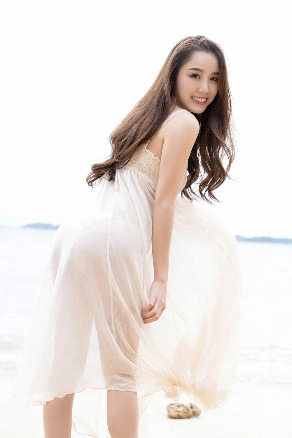Anna Ishida 石田安奈 元SKE48美女と魅惑のバスルームへ