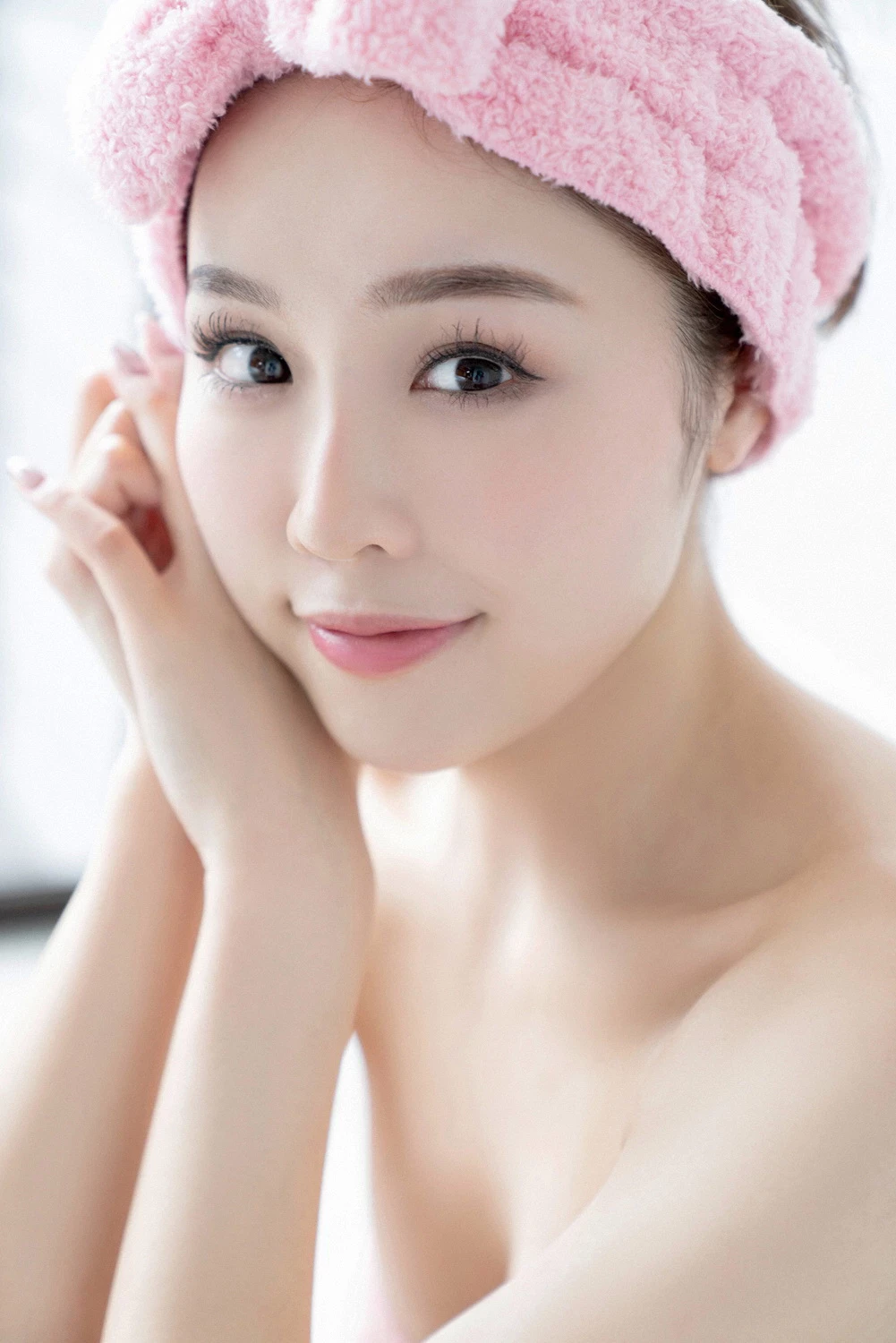 Anna Ishida 石田安奈 元SKE48美女と魅惑のバスルームへ