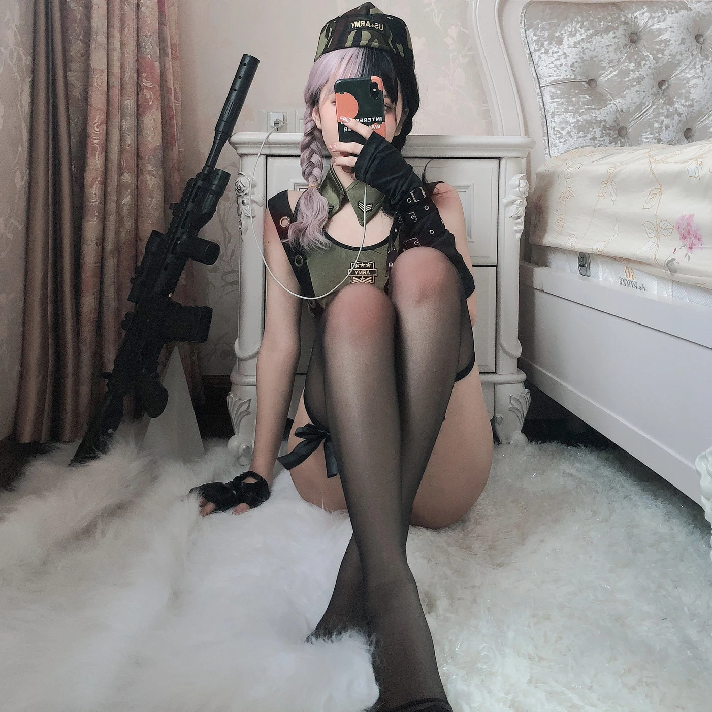 果咩醬w 戰地甜心 高衩迷彩服忍不住多看一眼