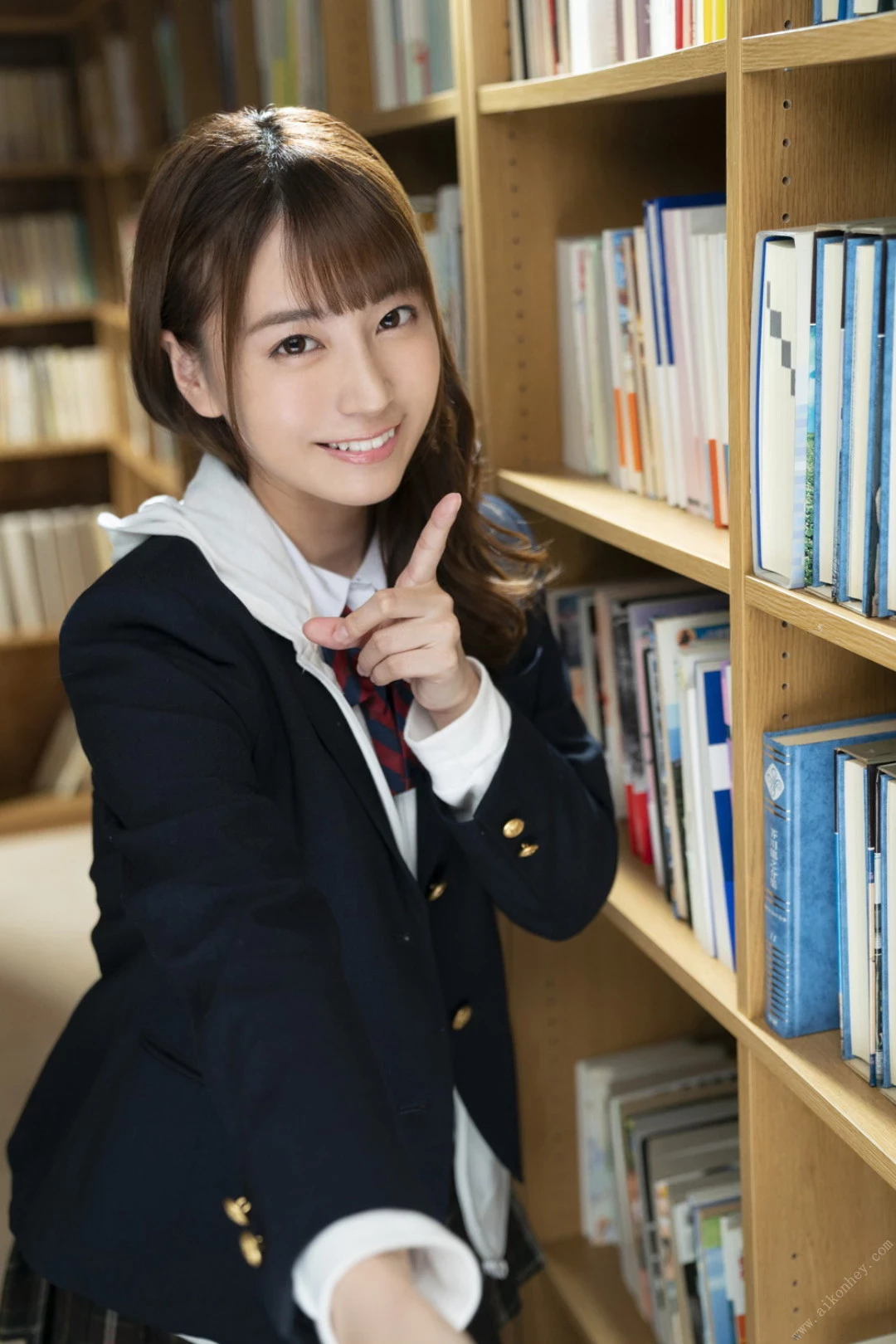 初川みなみ- Cover 寫真集 Be in Love Set-03