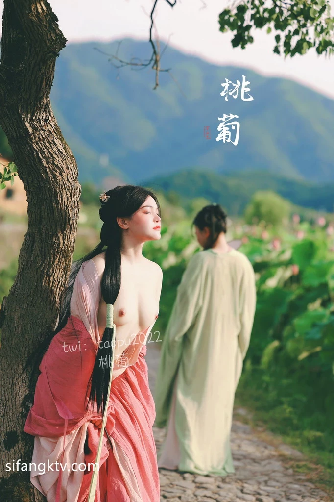 稀有古裝風 桃葡