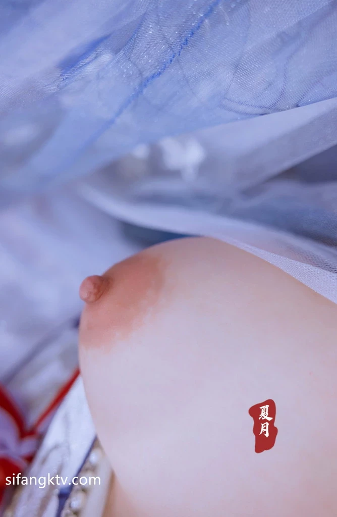 稀有古裝風 夏月