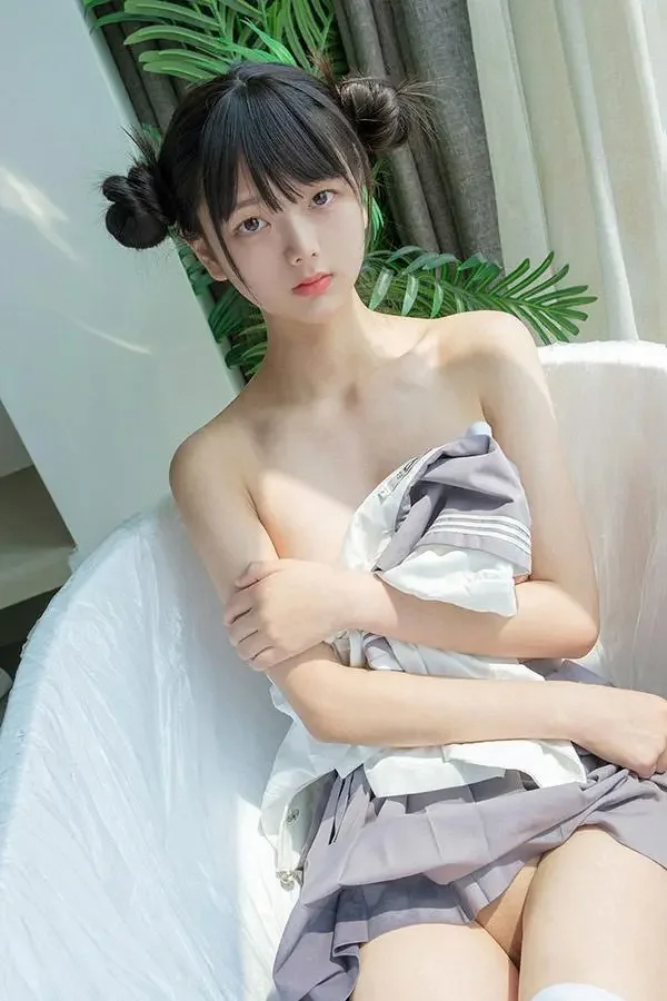 白虎福利姬 姜兔兔 尺度私拍视图合集