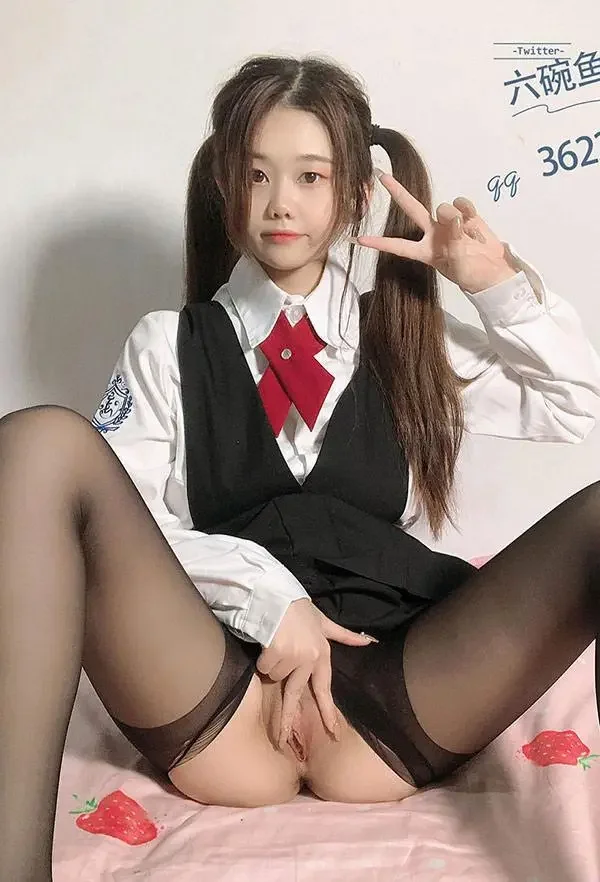 清纯福利姬 林书辞日常作品合集