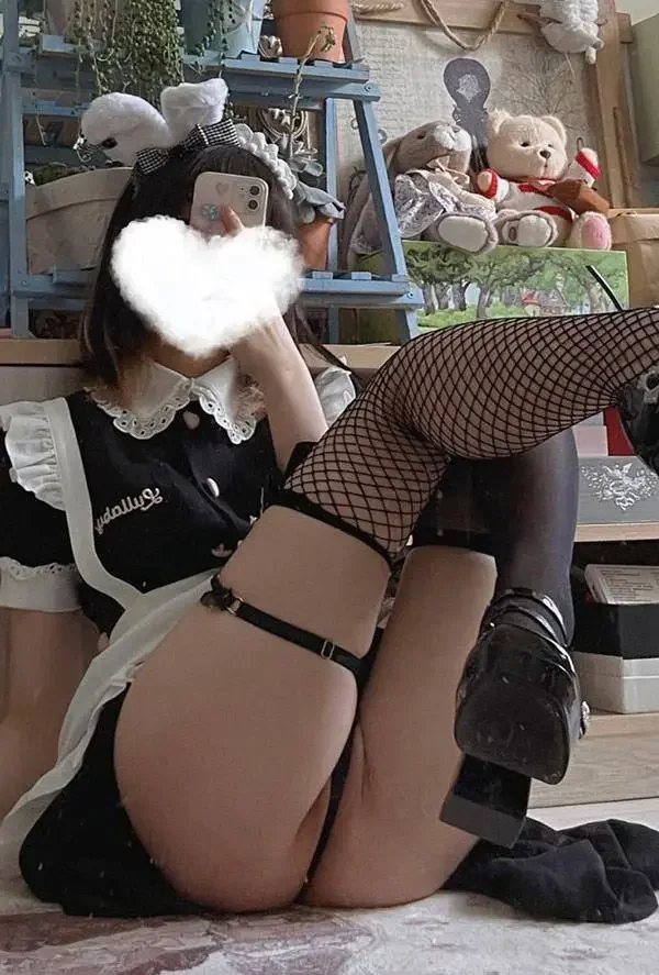 福利姬木之本澜 修女夏洛特尺度视图