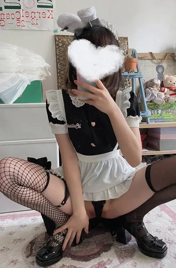 福利姬木之本澜 修女夏洛特尺度视图