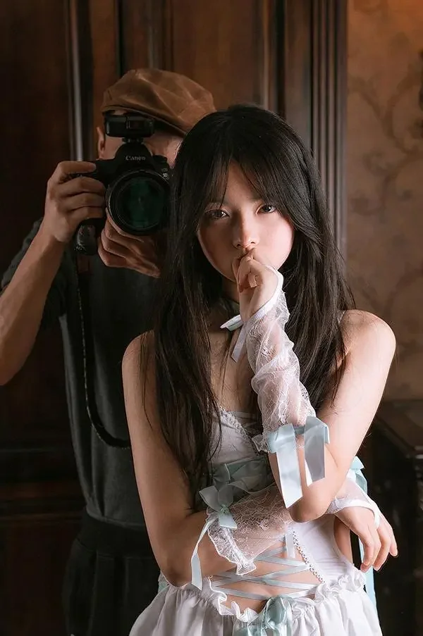 福利姬uttdiixycute不露脸系列身材正点3