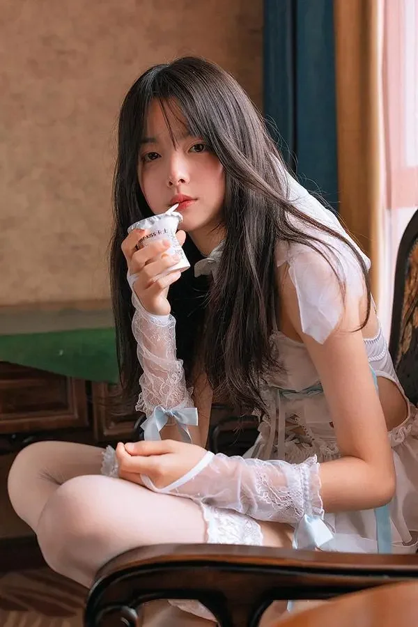 福利姬uttdiixycute不露脸系列身材正点3