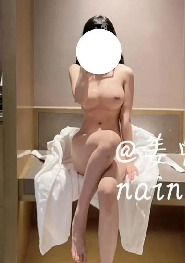 清纯福利姬林书辞 万元私定之天使