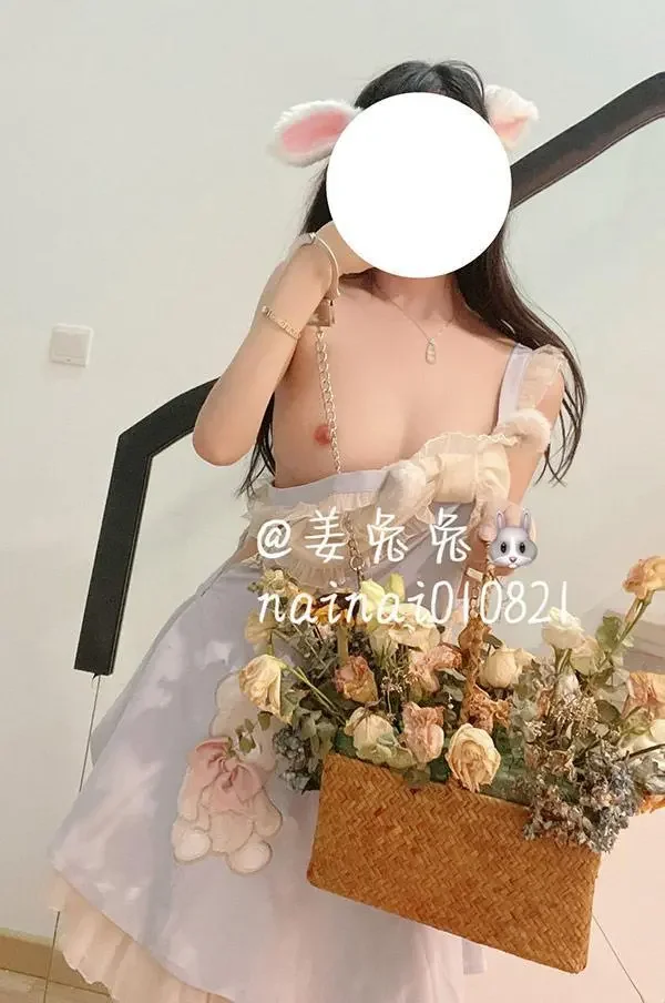 清纯福利姬林书辞 万元私定之天使
