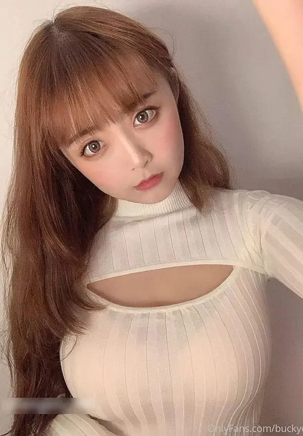 福利姬章鱼丸子私拍尺度人体合集4