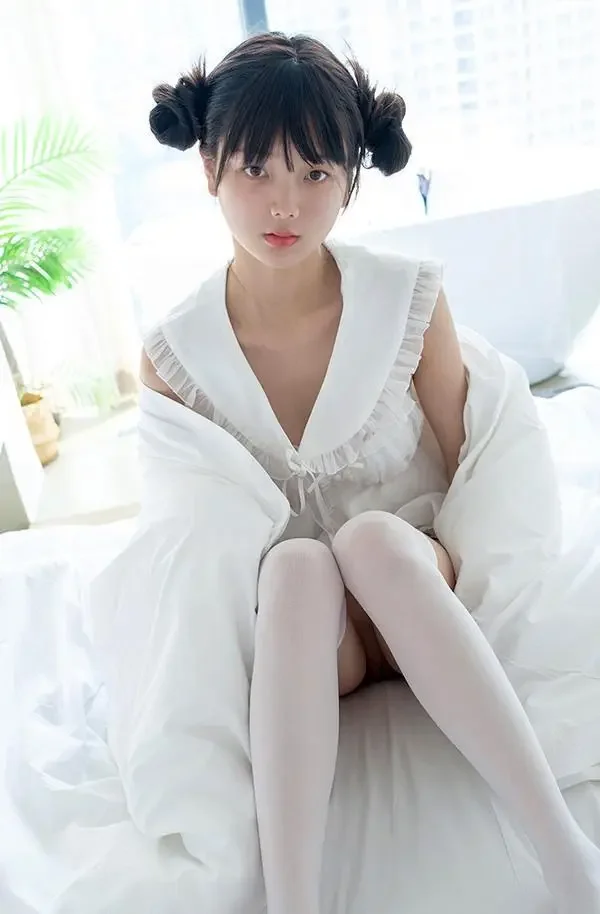 福利姬落落Raku双人记演绎风情妖仙迷晕你